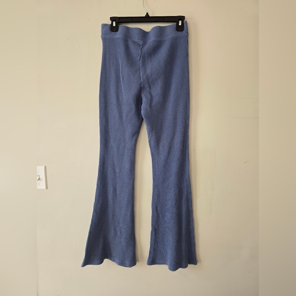aerie Blue Waffle-Knit Flared Leggings - Picture 3 of 3